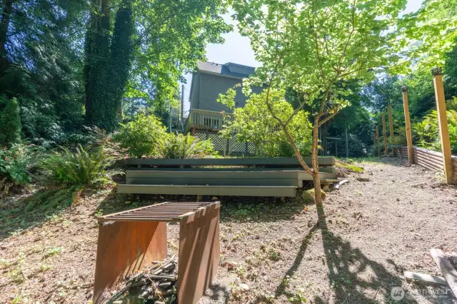 Large lot with privacy in the back yard, perfect for entertaining or relaxing