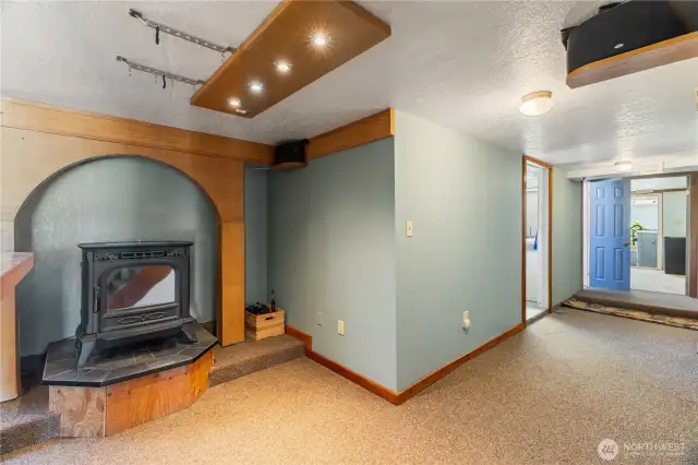 Gas Fireplace to keep guest cozy