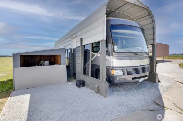Covered RV space with Hookups!