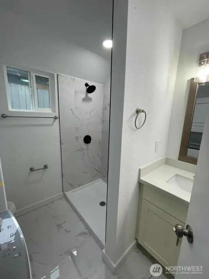 2 Bedroom Unit - Main Level