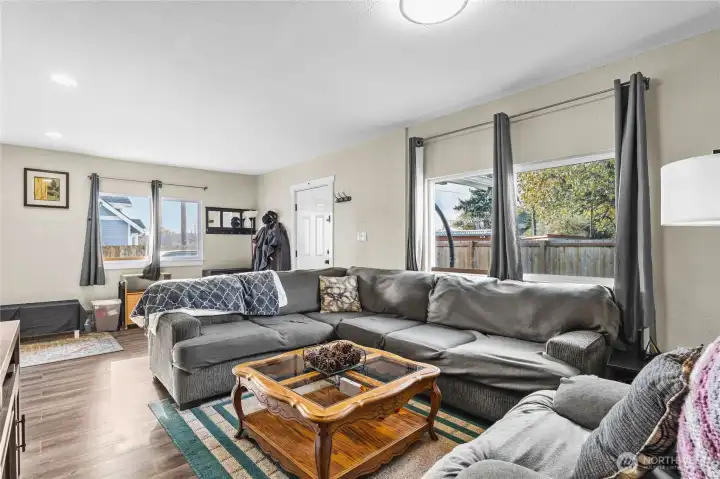 Abundance of natural light