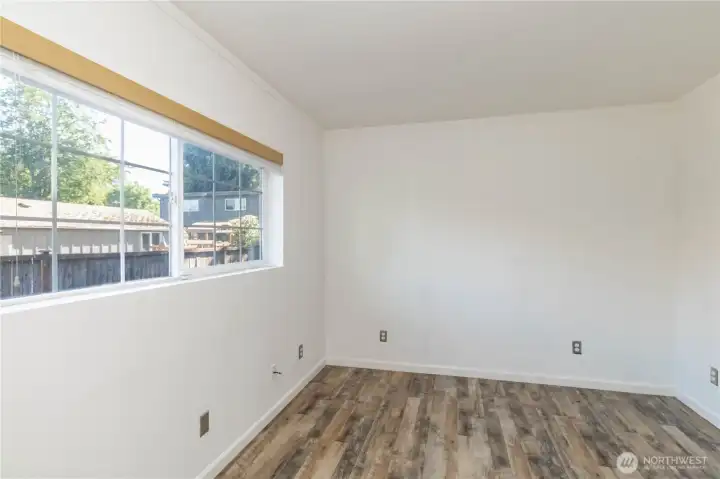 Secondary view highlighting the guest suite.