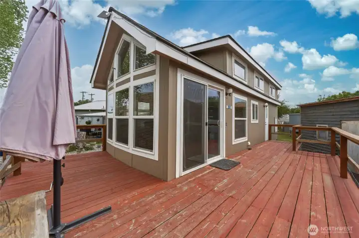 Large Deck