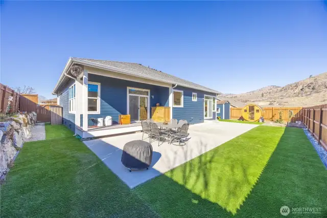 Easy Maintenance with Artificial Turf