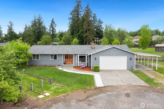 Fantastic rambler on large lot on Benson Hill. New Roof & fresh exterior paint.
