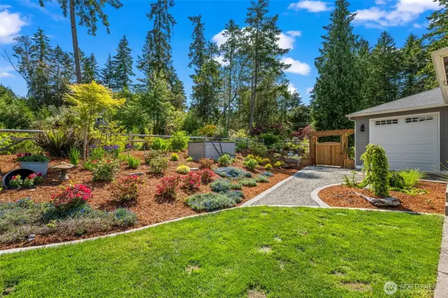 Newly built gate to backyard