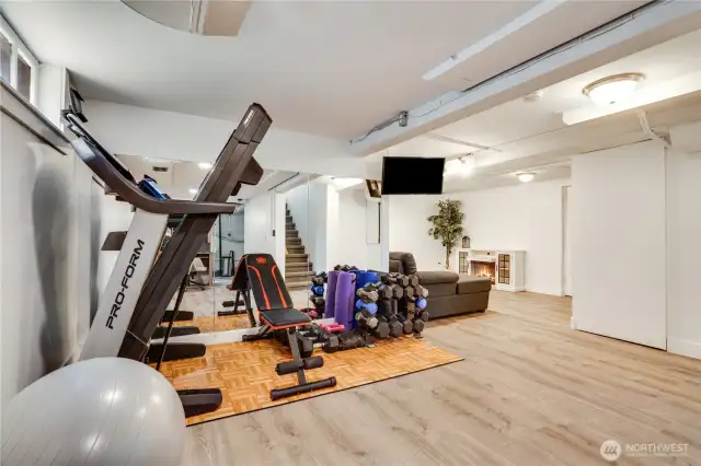 Ready for your own space to work out? Practice yoga? This recently refreshed space is ready for you!