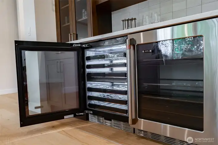 36" Induction Cooktop offers quick meal prep.