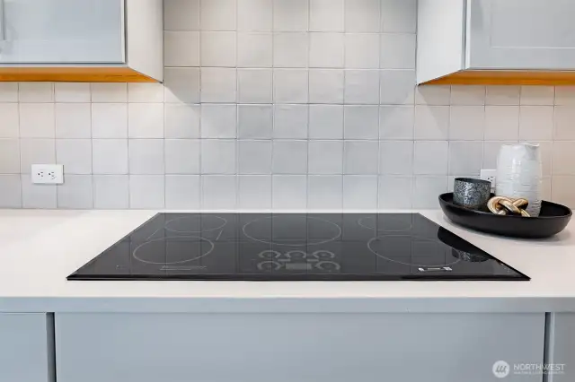 36" Induction Cooktop offers quick meal prep.
