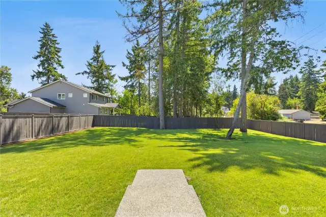 This Large fully fenced rear yard will give you years of enjoyment!