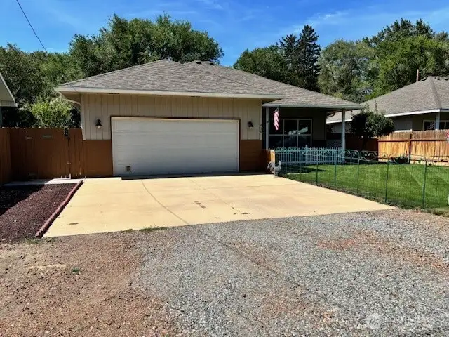 Double garage plus storage