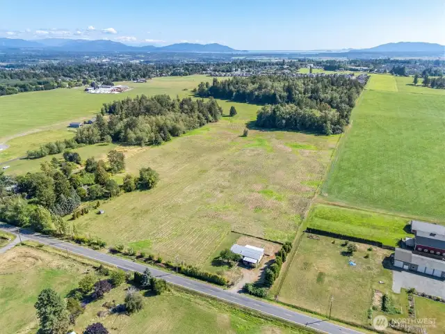Prime mid county location with alosmot 10 acres at an affordable price!