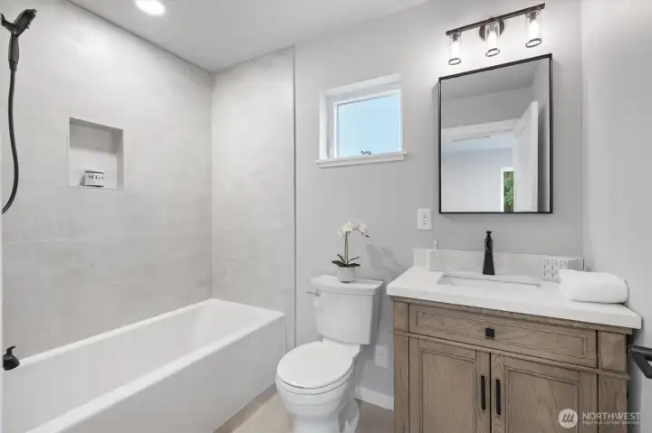 Oversize soaking tub