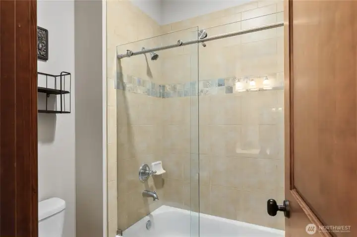 lower level full bath