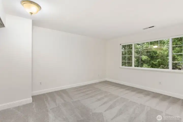 Bedroom 3 with brand new carpet