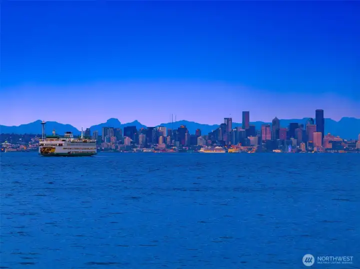 Everchanging and mesmerizing views 24/7.