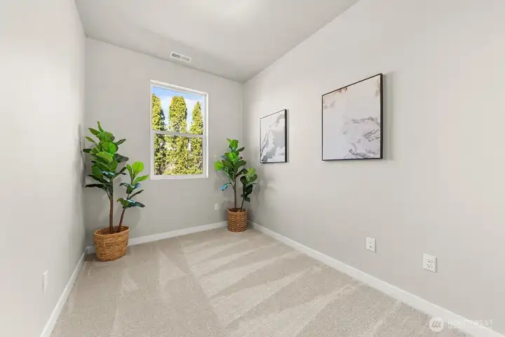 Photographs are for illustrative purposes only. Features, finishes, interior/exterior colors, landscaping and floorplan shown may vary from actual homes built