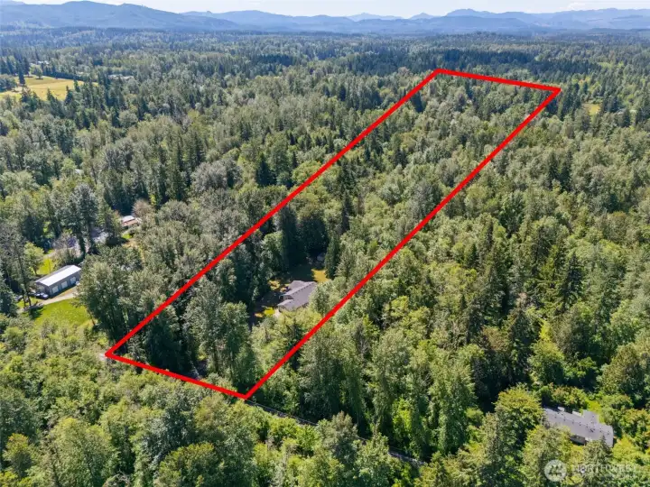 4.95 acres anyone?