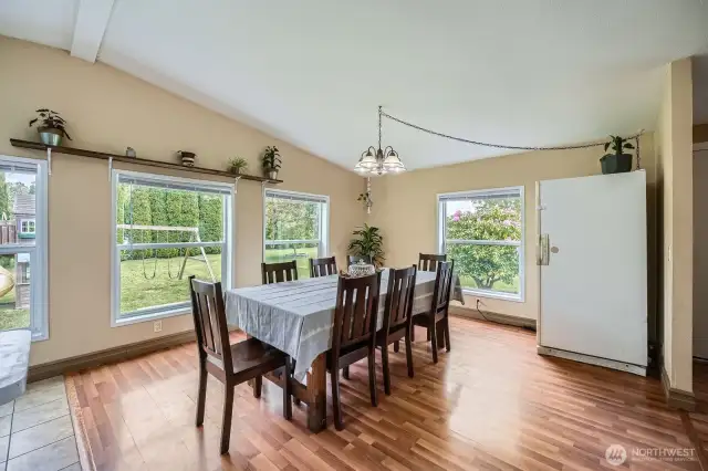 Spacious dining room to accomodate large gatherings. (Standing freezer does not convey)