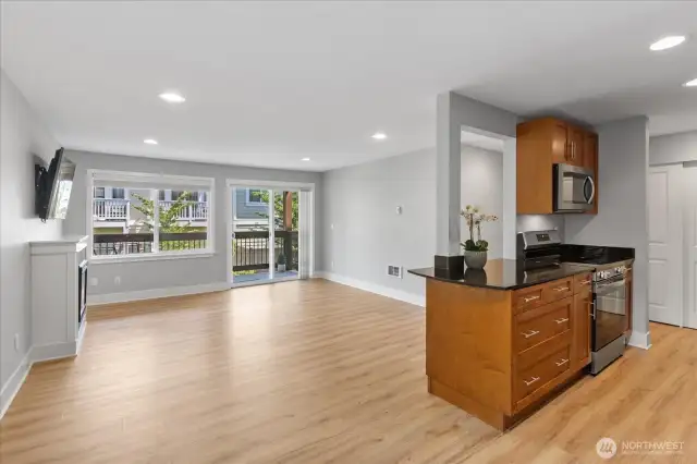 So open and bright in this great room!
