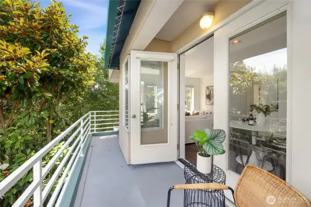 Deck off of kitchen/living room.