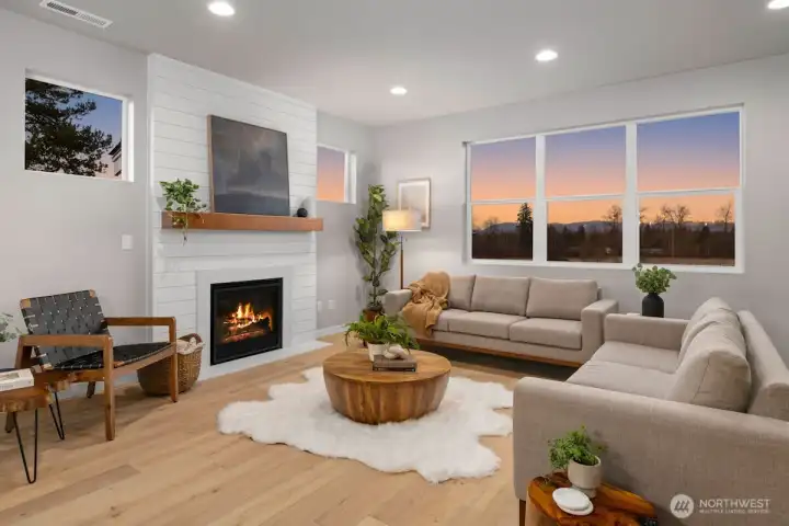 Photographs are for illustrative purposes only. Features, finishes, interior/exterior colors, landscaping and floorplan shown may vary from actual homes built.