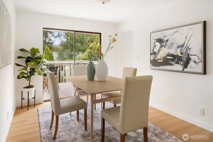 West home - 22511: The dining room has direct access to the spacious kitchen and large, large private deck.