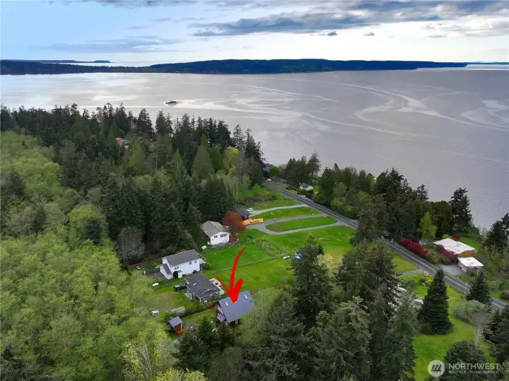 Whidbey custom home with beach access to Baby Island