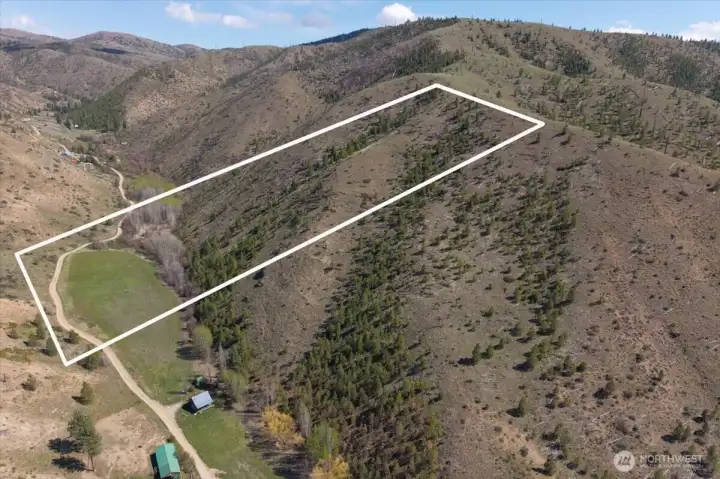 Approximate boundary lines with about 3 usable acres.