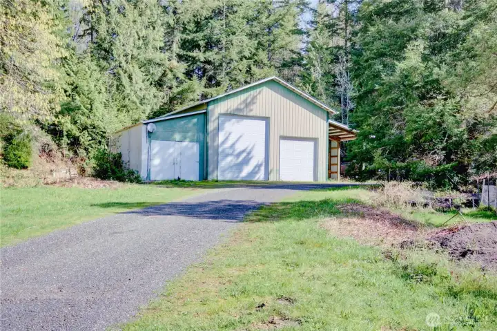 1488sqft Shop 1488sqft Shop