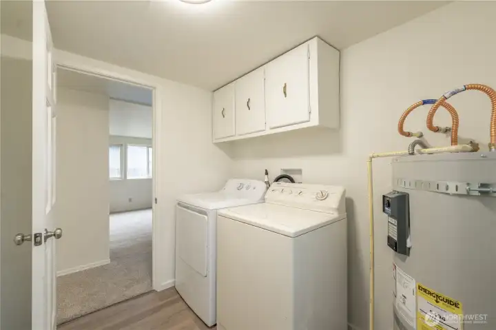 Mud/Laundry Room