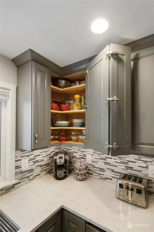 Custom Canyon Creek cabinetry with soft close hinges and easy access to ALL the storage space.