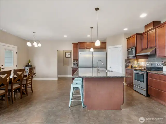 Kitchen/Dining