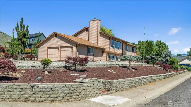 Large low maintenance lot with irrigation.