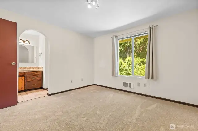 2nd Upstairs Bedroom with New Carpet~