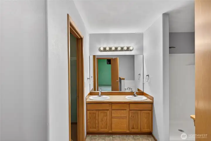 Primary Bedroom Bath
