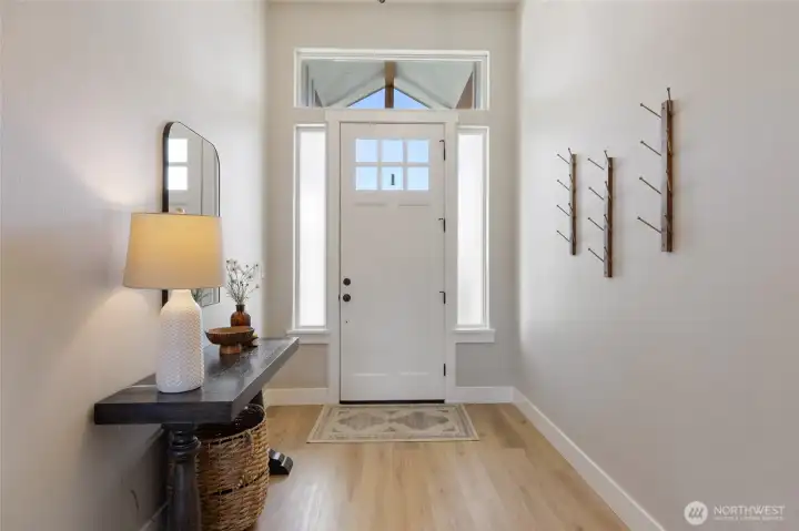 Come on in! Come on in!