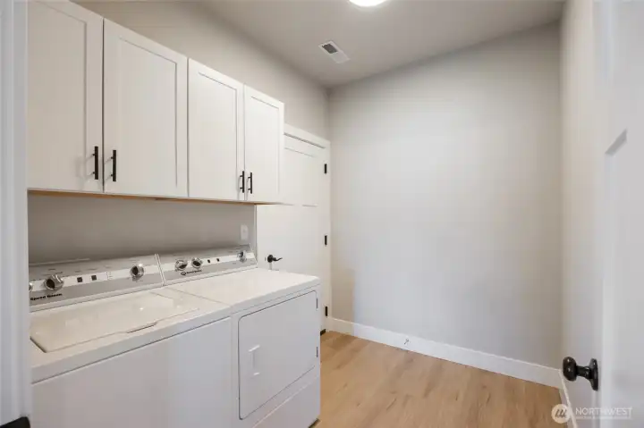 Laundry, leads out to garage Laundry, leads out to garage
