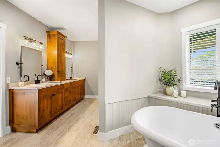 Primary bath with double vanity Primary bath with double vanity