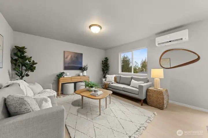 Photographs are for illustrative purposes only. Features, finishes, interior/exterior colors, landscaping and floorplan shown may vary from actual homes built