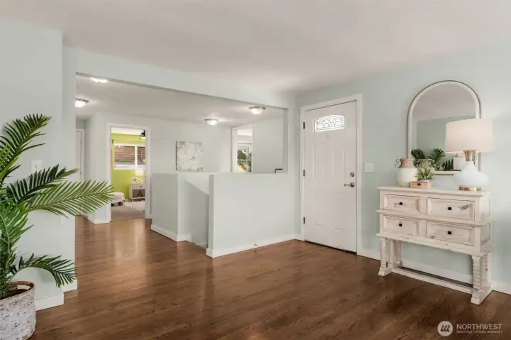 Open Floor Plan with Oak Hardwood Floors Open Floor Plan with Oak Hardwood Floors