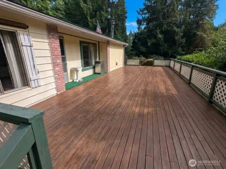 800 sq ft deck on the West side of the home w/ access off dining rm. 800 sq ft deck on the West side of the home w/ access off dining rm.