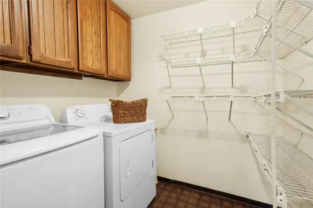 Laundry room with lots of extra storage