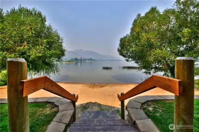 Step down to the beach