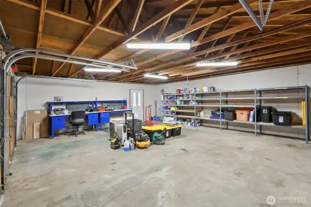 Detached garage