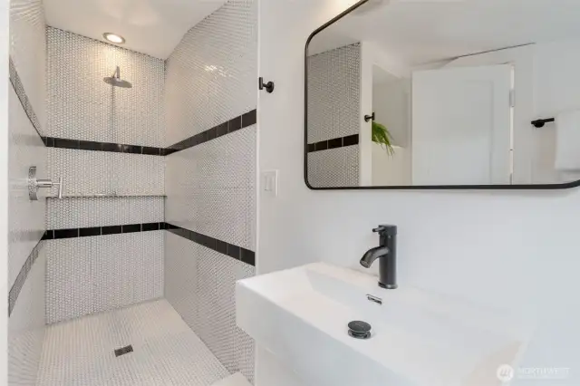 Second upstairs bedroom bathroom