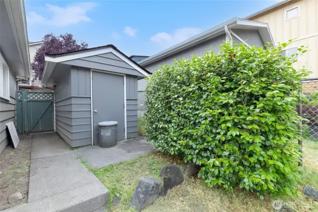 Detached shed for additional storage or tools.