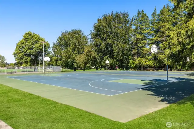 Nearby park and community center