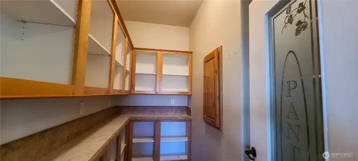 Walk in Pantry