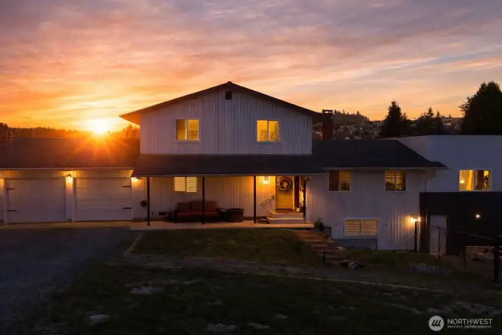 Mornings on the farm are the best!